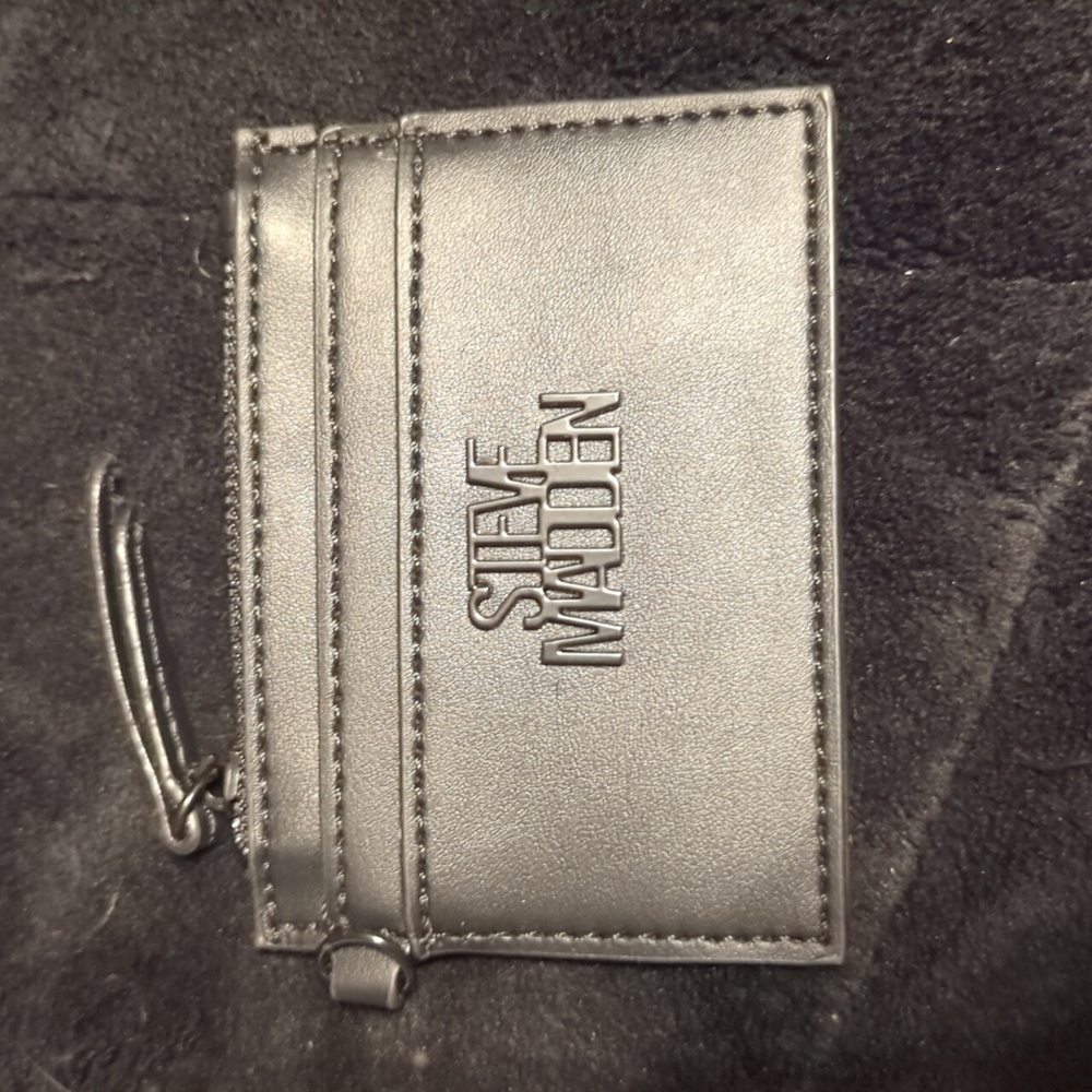 Steve Madden card holder